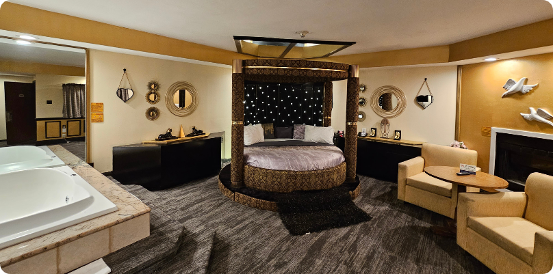 Black and Gold Romantic Suite with Jetted Hot Tub & Fireplace